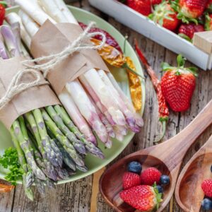 Asperges et fraises, un duo de choc (06.06.26)